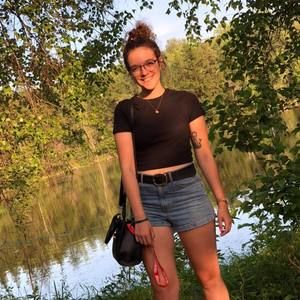 Meet your Posher, Catherine